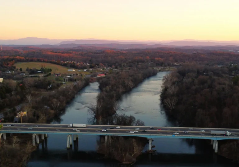 Interstate interchange construction project supporting commercial construction in Tennessee