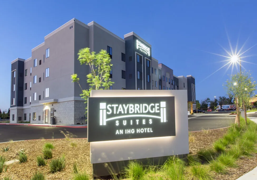 Staybridge_0047